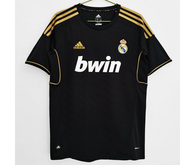 Camiseta retro visitante del Real Madrid 2011-2012